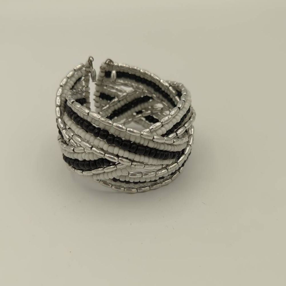 BEADED stretch open‎ cuff bracelet black white silver